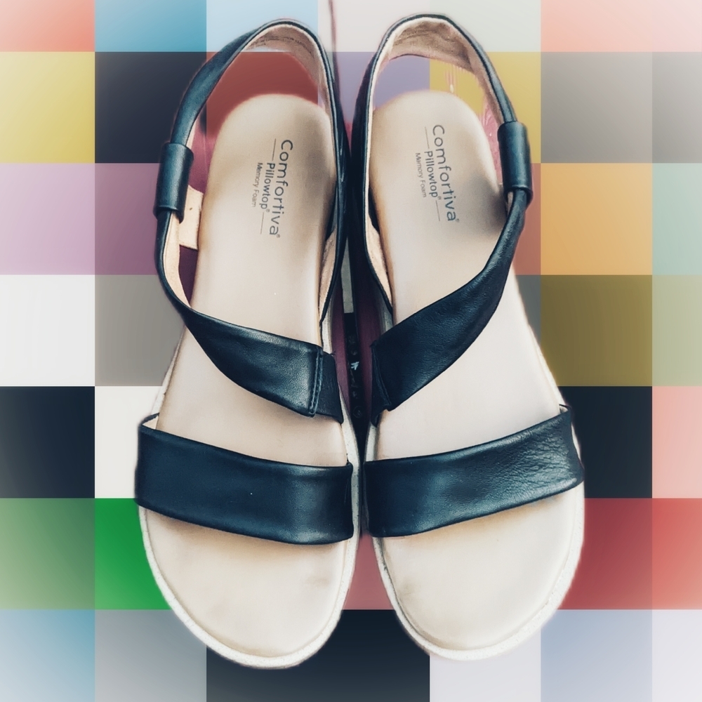 Comfortiva Minimalistic Black Leather Sandals